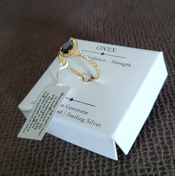 Shivam Pear🍐Shaped Black🖤 Onyx Gold💛 Ring💍 - NIB - Picture 11 of 16